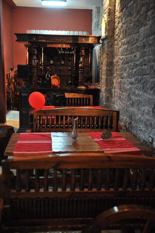 Hotel Carmen Шкодер Экстерьер фото