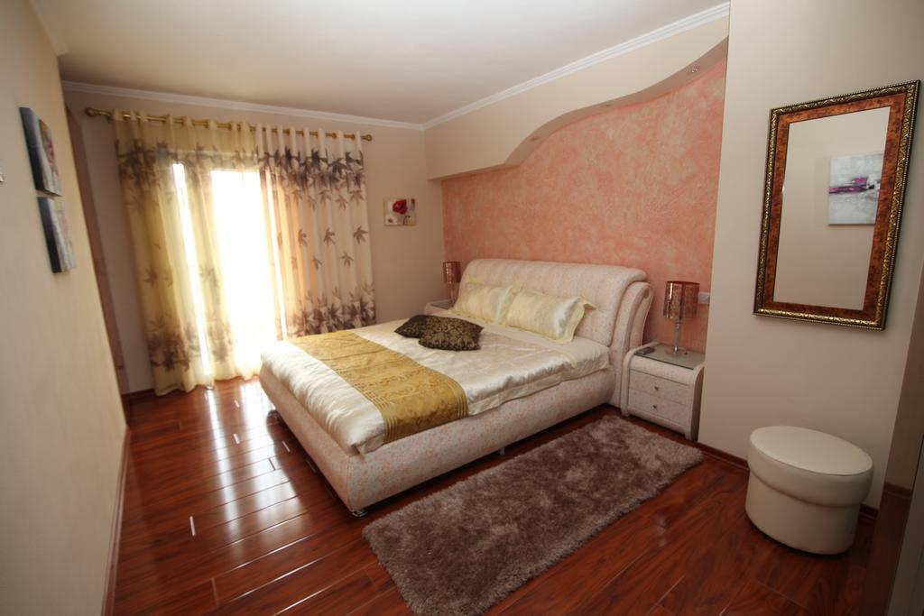 Hotel Carmen Шкодер Номер фото