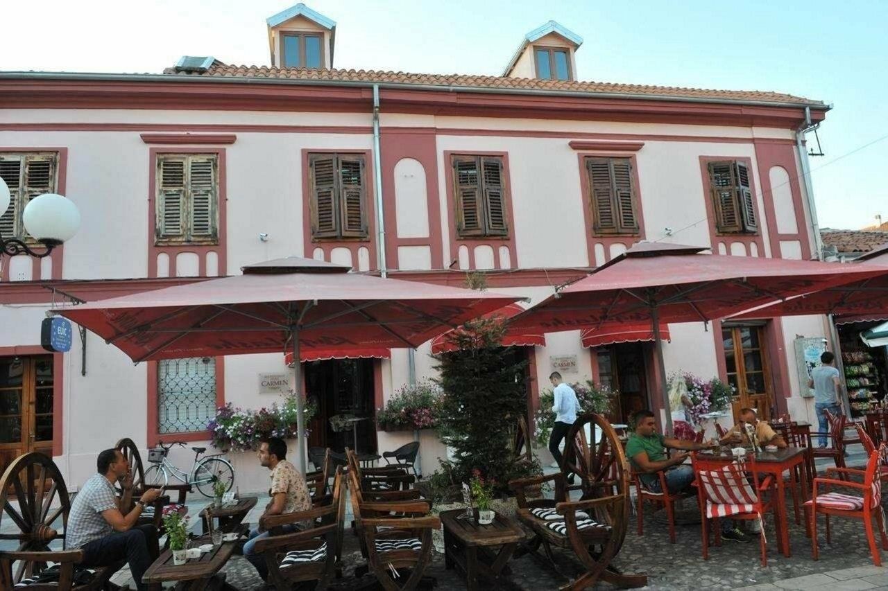 Hotel Carmen Шкодер Экстерьер фото